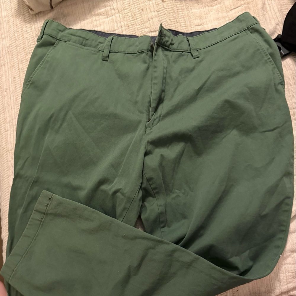 Nautica Olive Green Men's Chino Pants